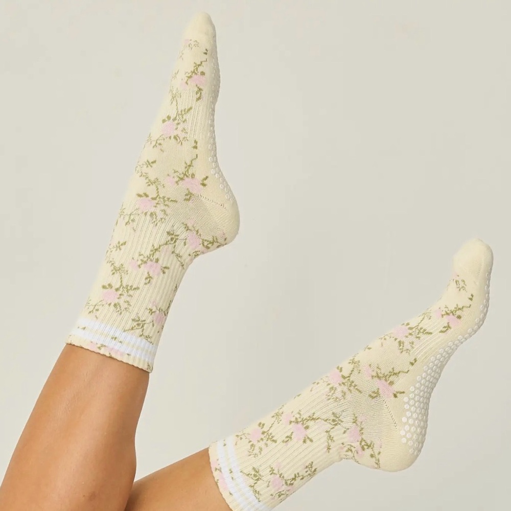 Lucky honey vintage rose Floral Grip Sock